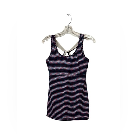 LolΓ«, Tank Top Cross Strap, Medium, Navy, Blue, Pink πββοΈββ‘οΈ - Picture 2 of 9